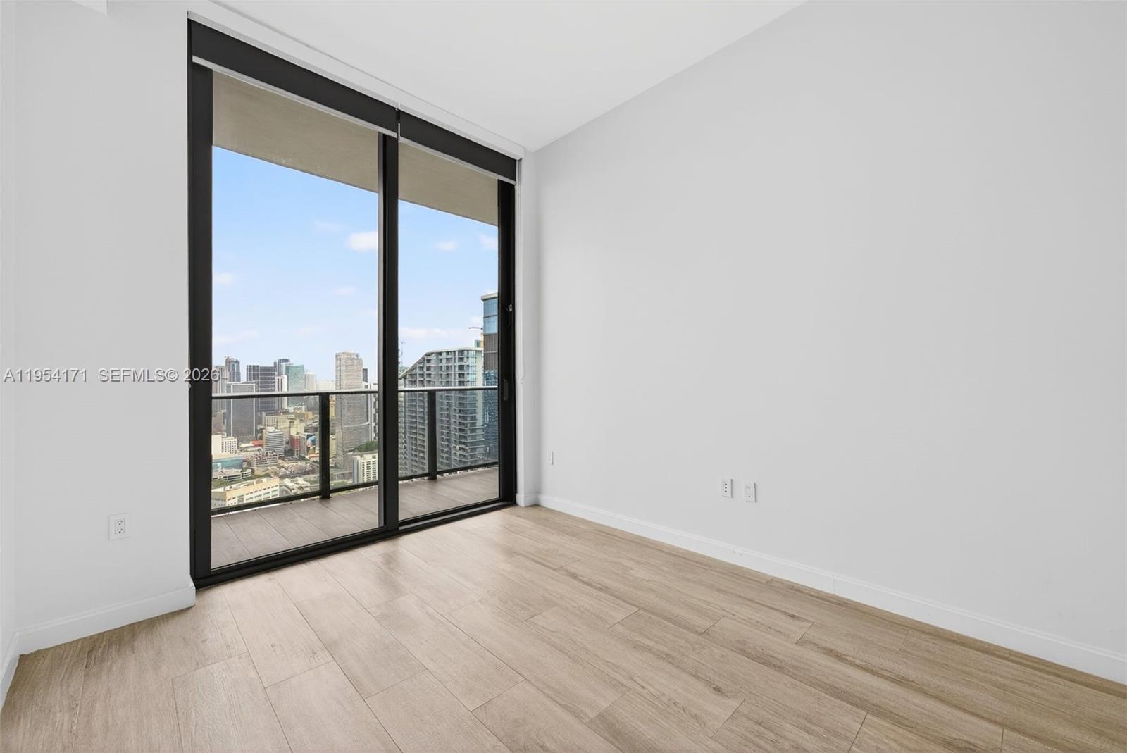 image Brickell Heights East27