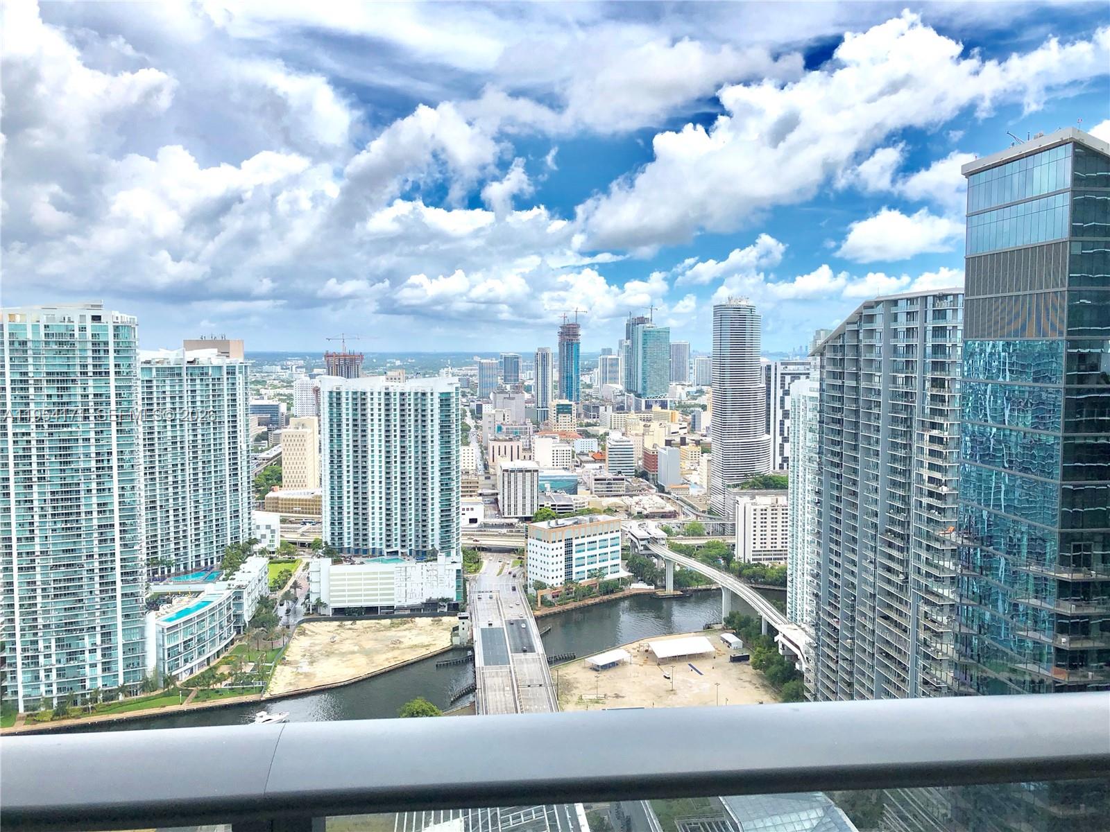image Brickell Heights East2