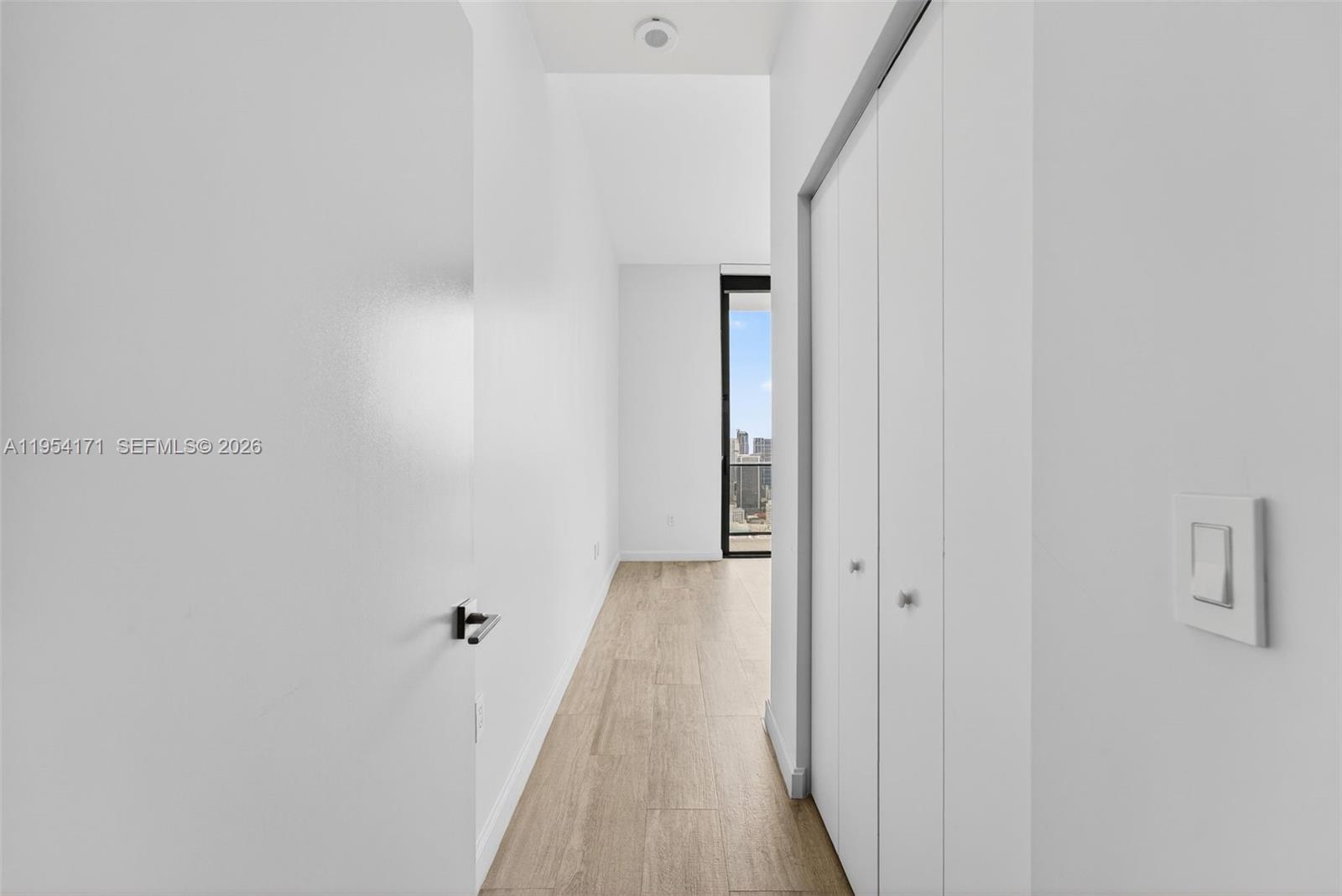 image Brickell Heights East30