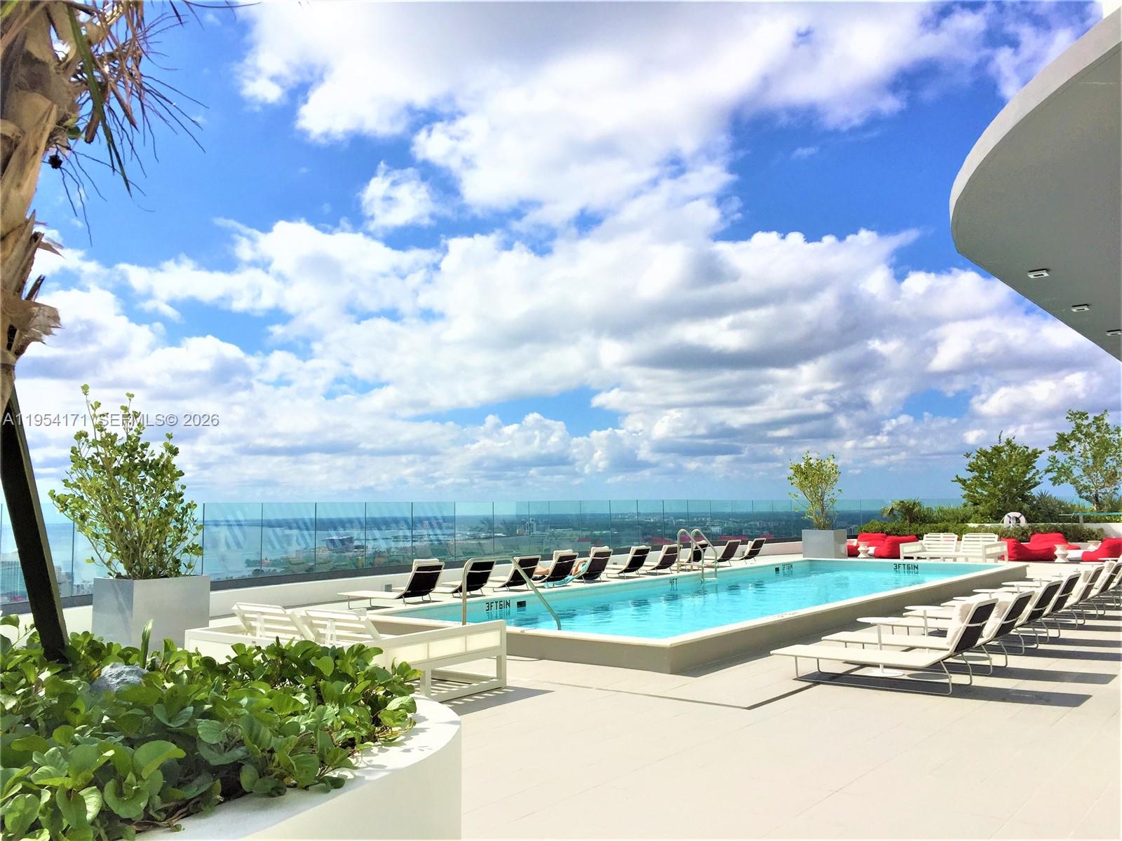 image Brickell Heights East36