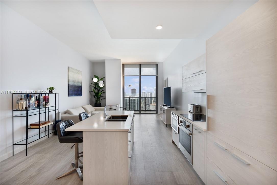 image Brickell Heights East5