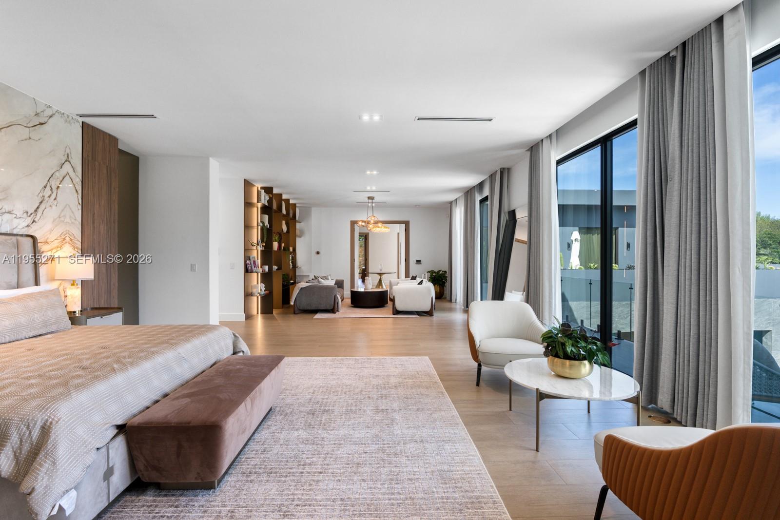 5900 SW 129th Ter Pinecrest, FL 33156