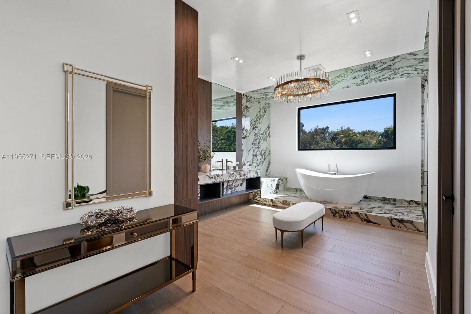 5900 SW 129th Ter Pinecrest, FL 33156