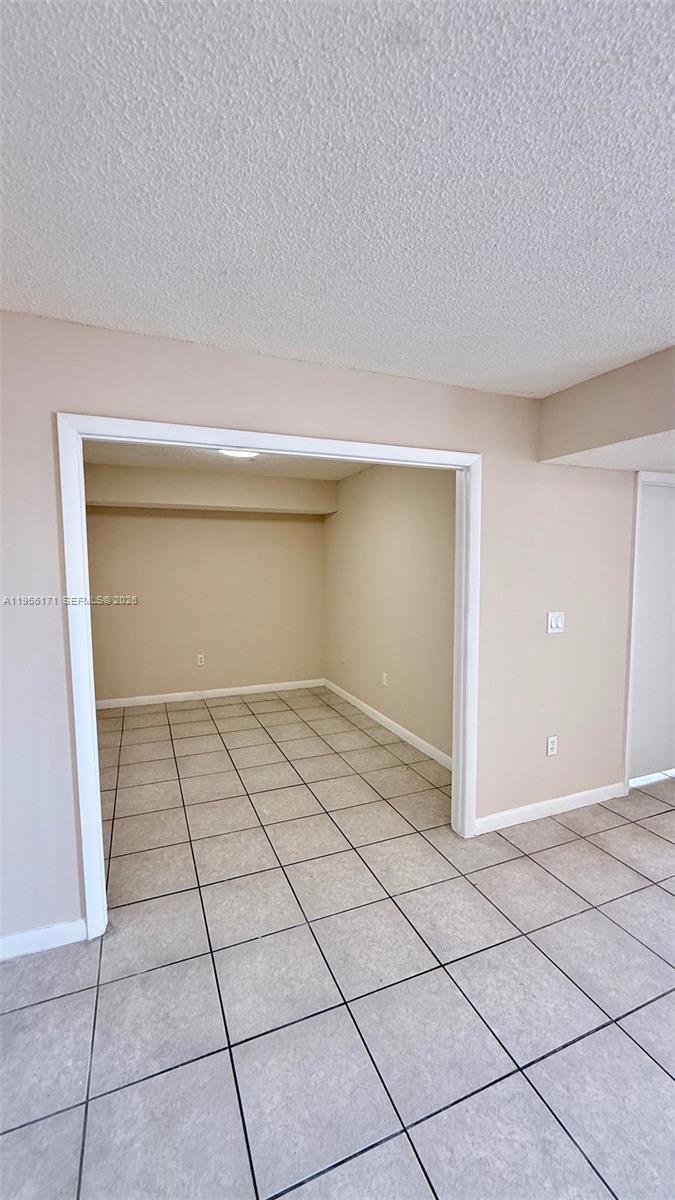 4854 NW 7th St #508 Miami, FL 33126