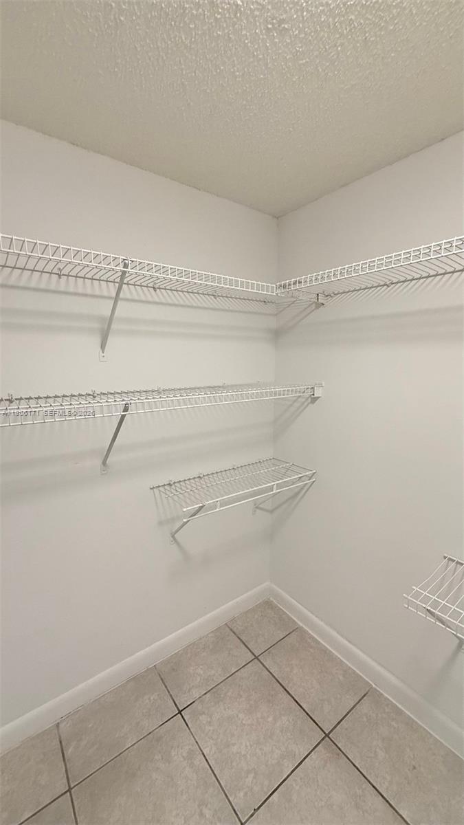 4854 NW 7th St #508 Miami, FL 33126