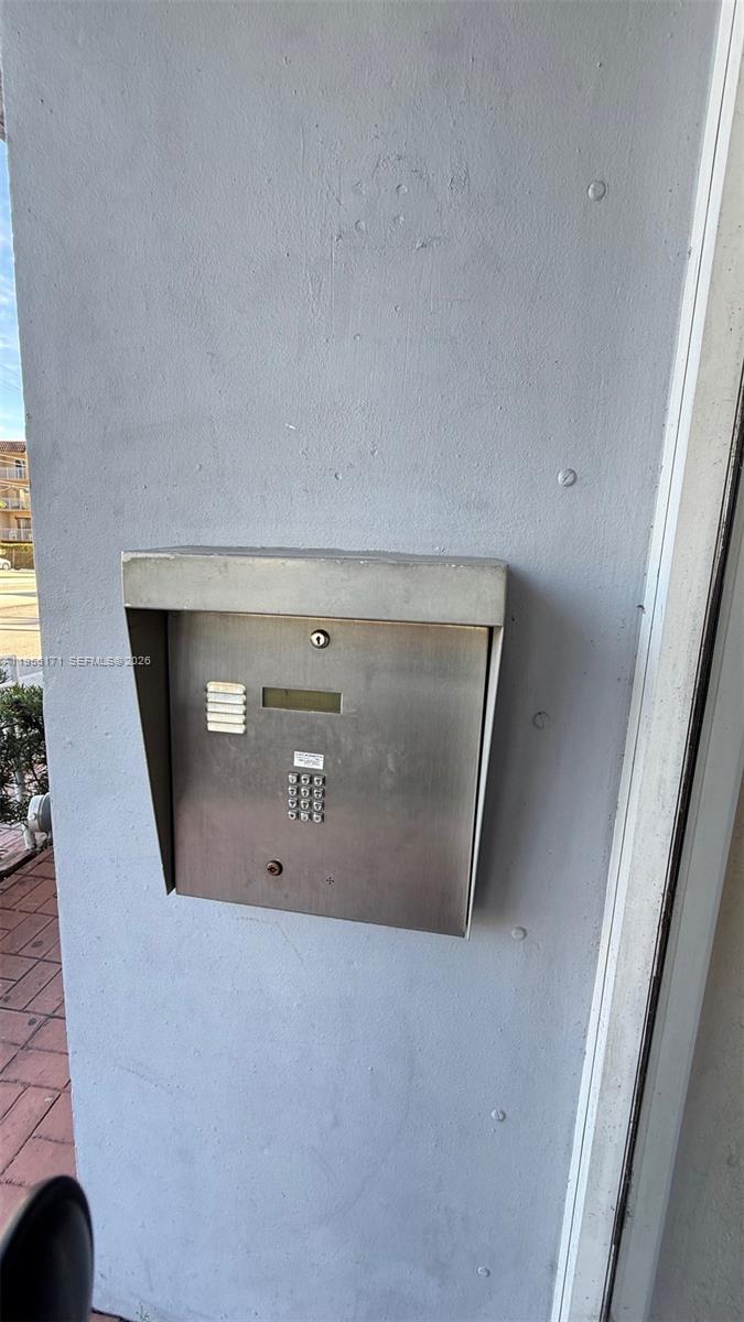 4854 NW 7th St #508 Miami, FL 33126