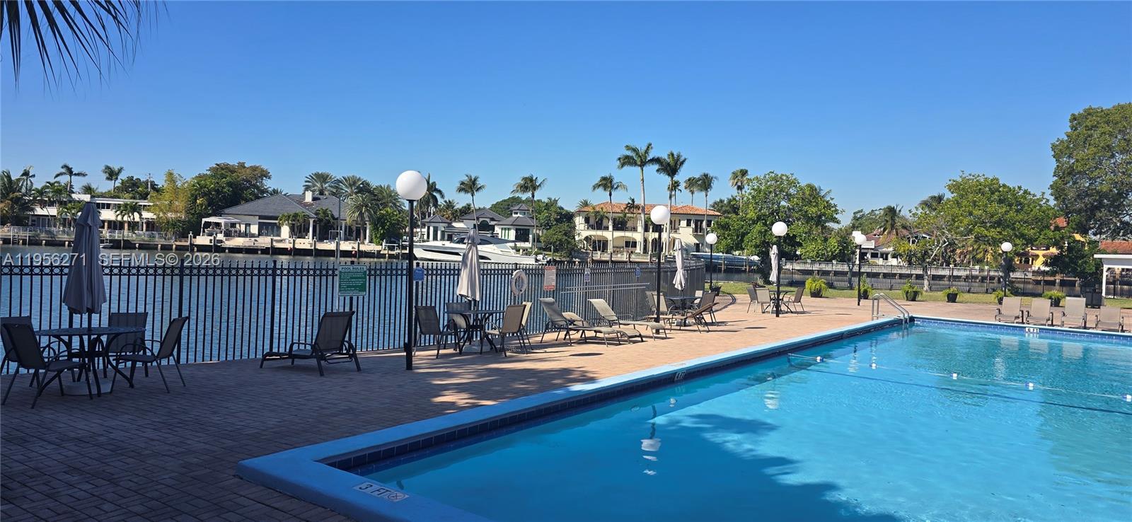 601 Three Iss Blvd #107 Hallandale Beach, FL 33009