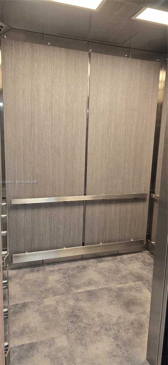 601 Three Iss Blvd #107 Hallandale Beach, FL 33009