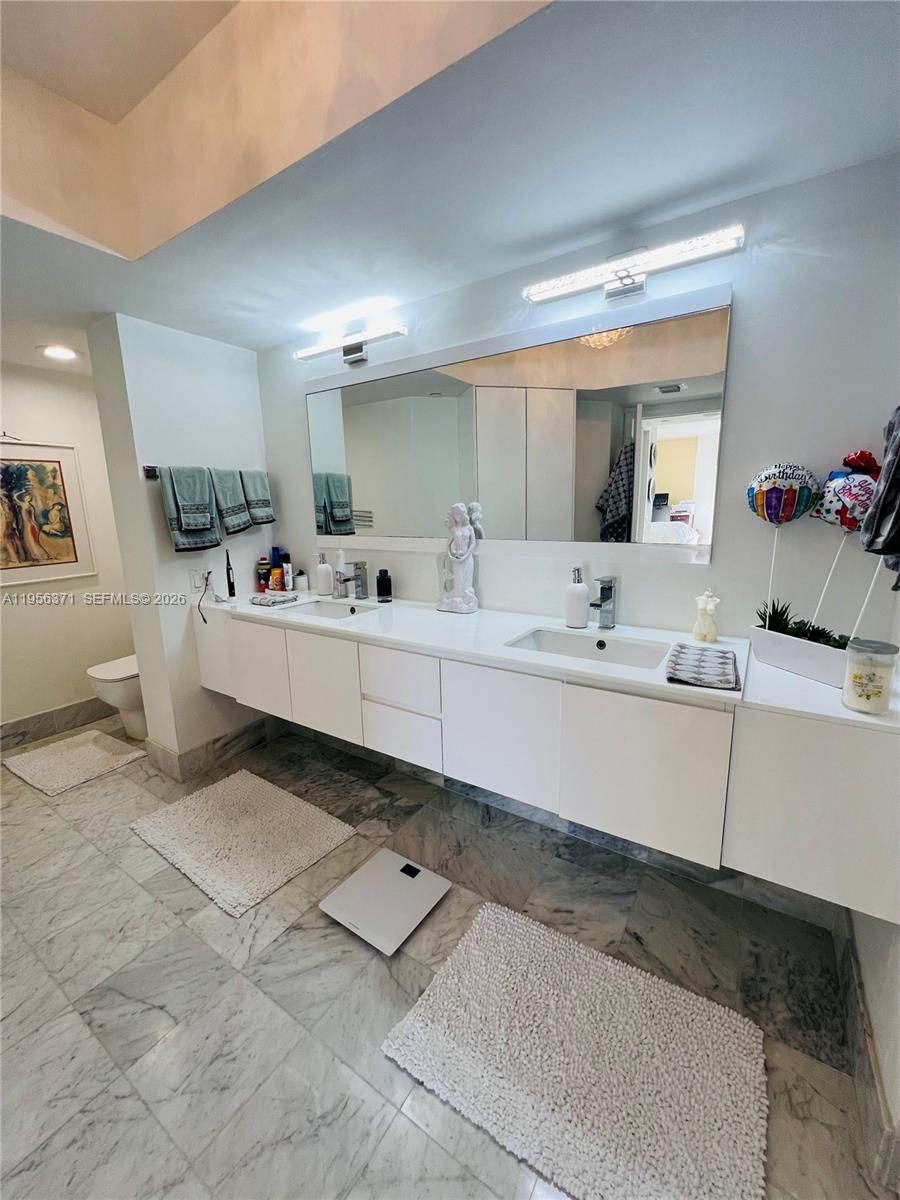 3640 Yacht Clb Dr #609 Aventura, FL 33180