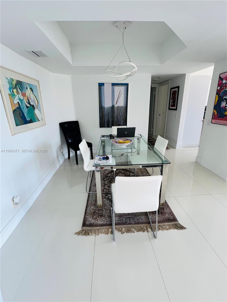 3640 Yacht Clb Dr #609 Aventura, FL 33180