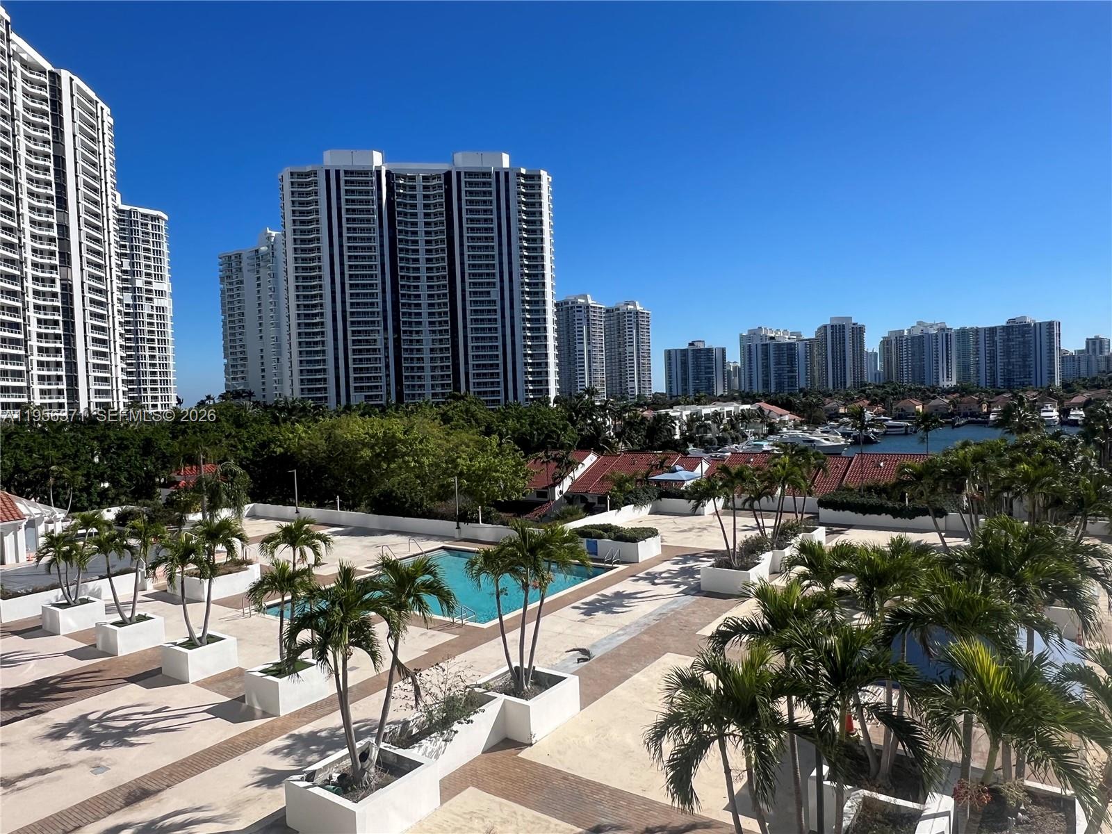 3640 Yacht Clb Dr #609 Aventura, FL 33180
