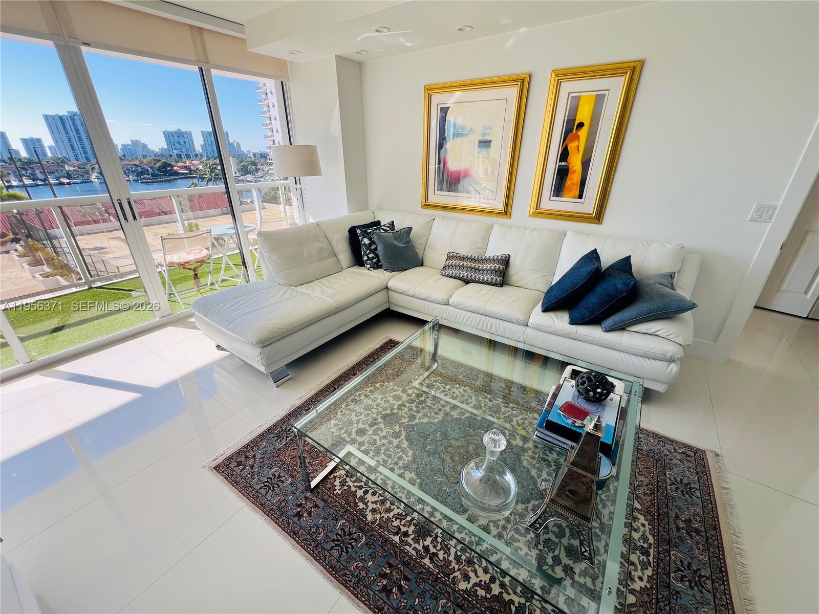 3640 Yacht Clb Dr #609 Aventura, FL 33180