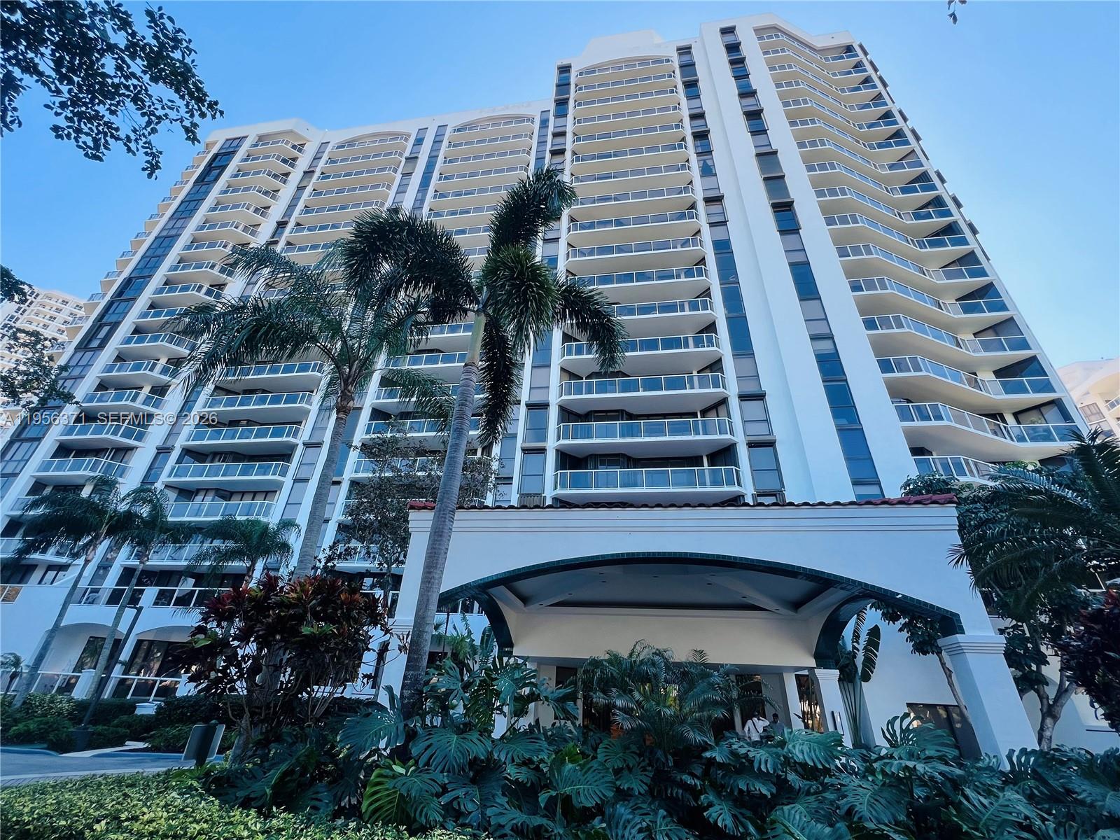 3640 Yacht Clb Dr #609 Aventura, FL 33180