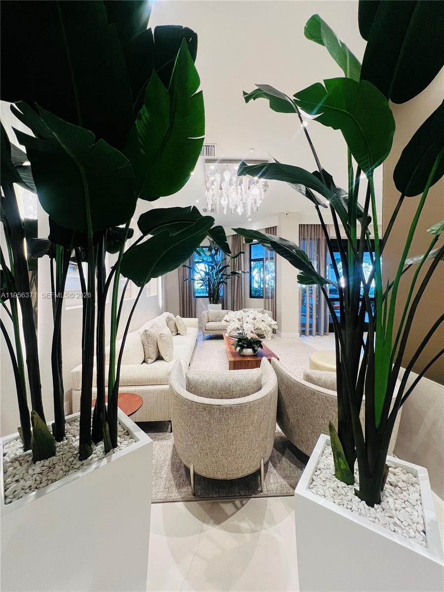 3640 Yacht Clb Dr #609 Aventura, FL 33180