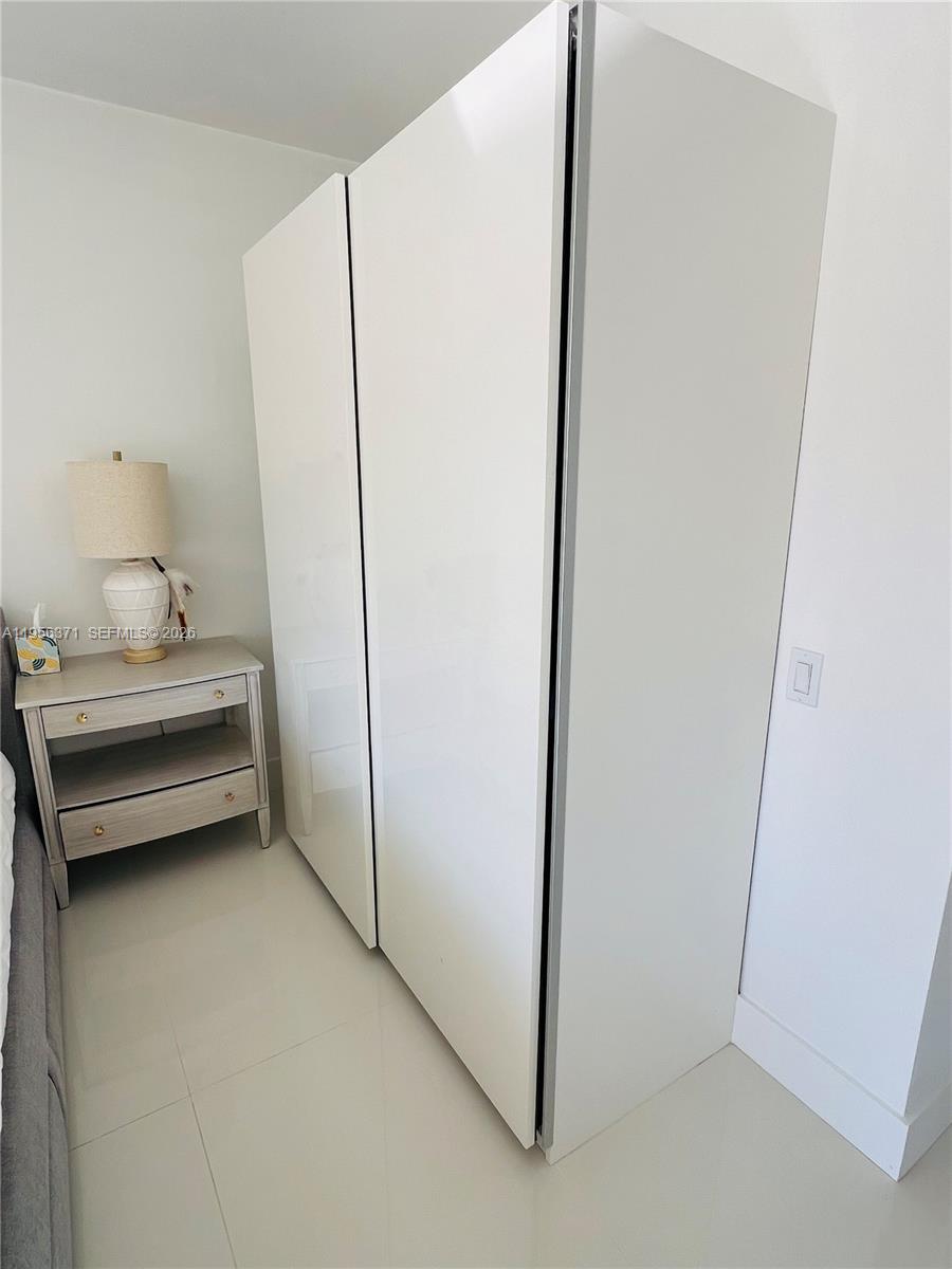 3640 Yacht Clb Dr #609 Aventura, FL 33180