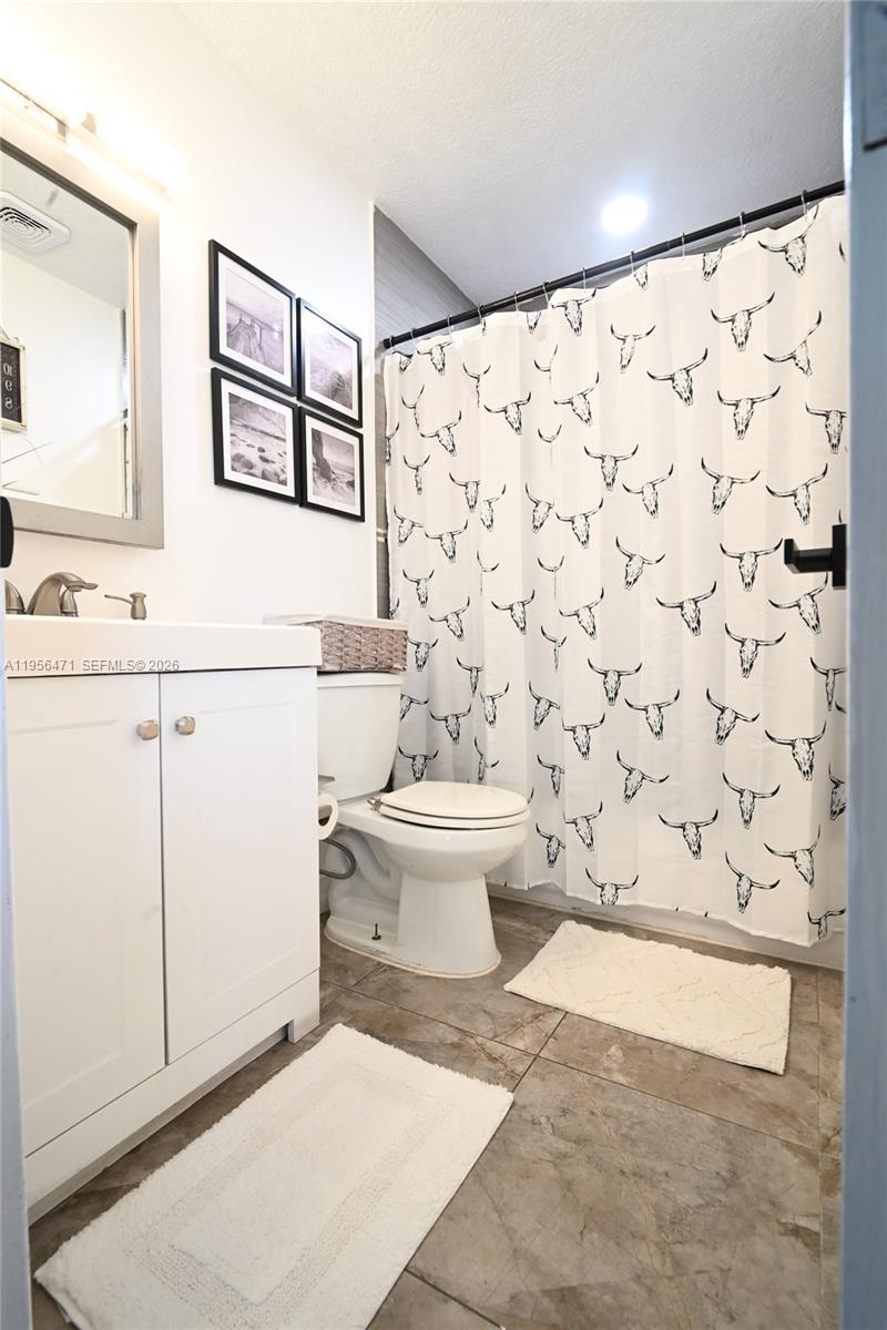 7105 SW 3rd Ct North Lauderdale, FL 33068