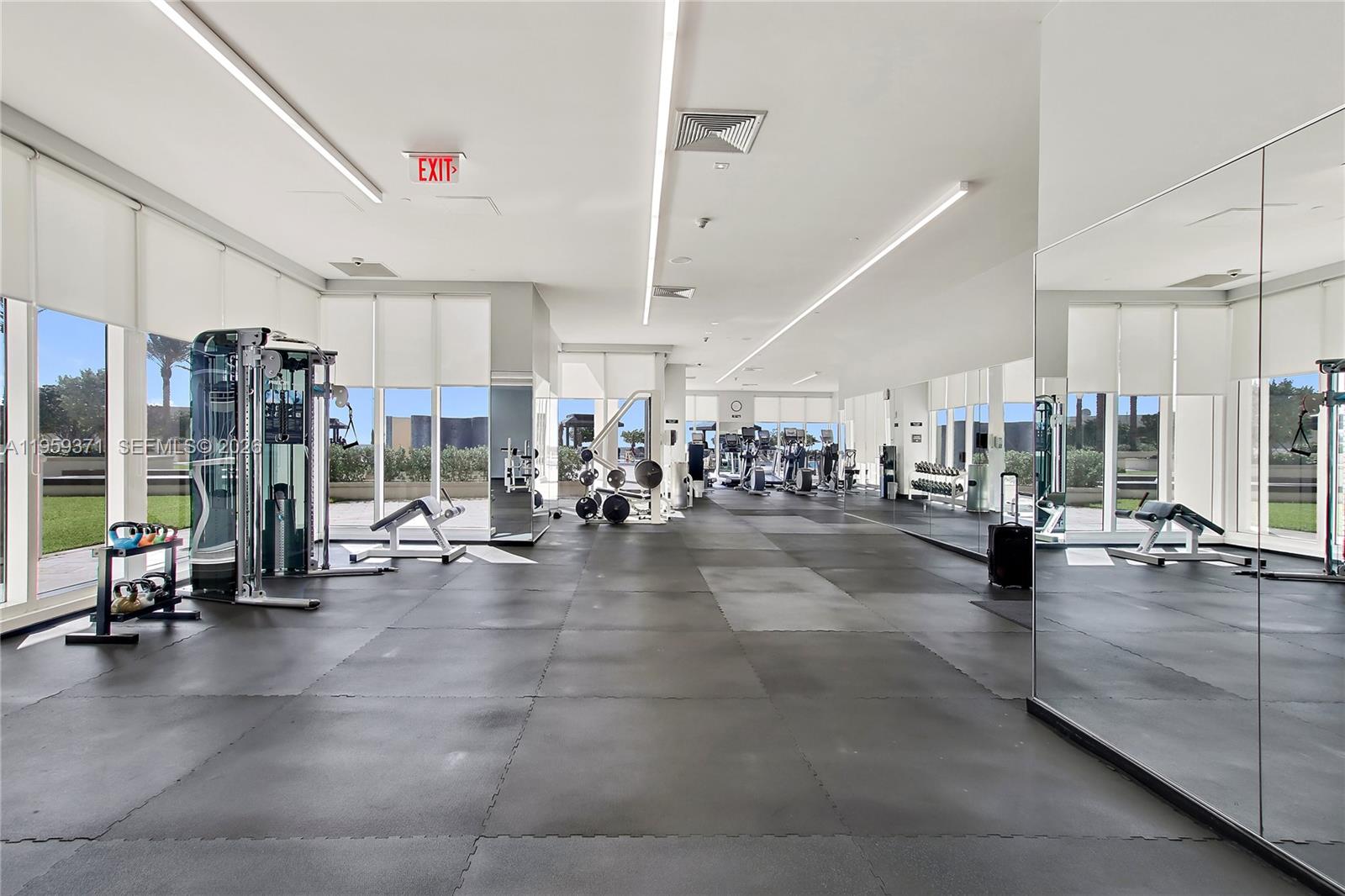 1850 S Ocean Dr #408 Hallandale Beach, FL 33009