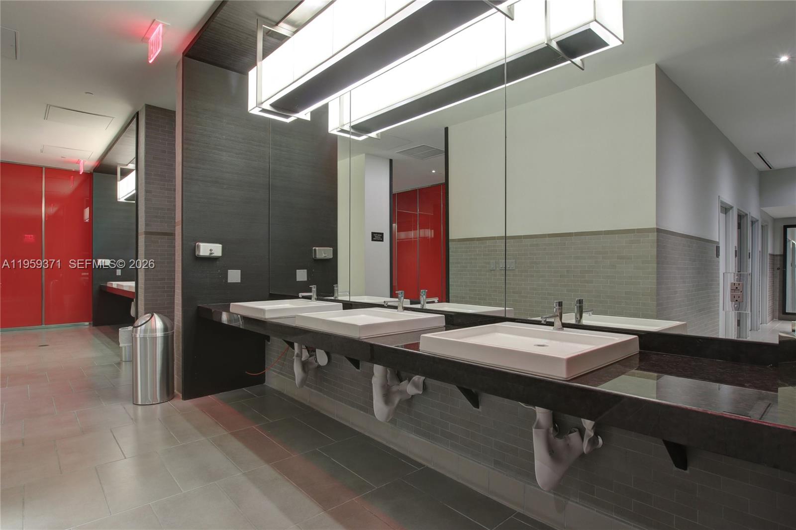 1850 S Ocean Dr #408 Hallandale Beach, FL 33009