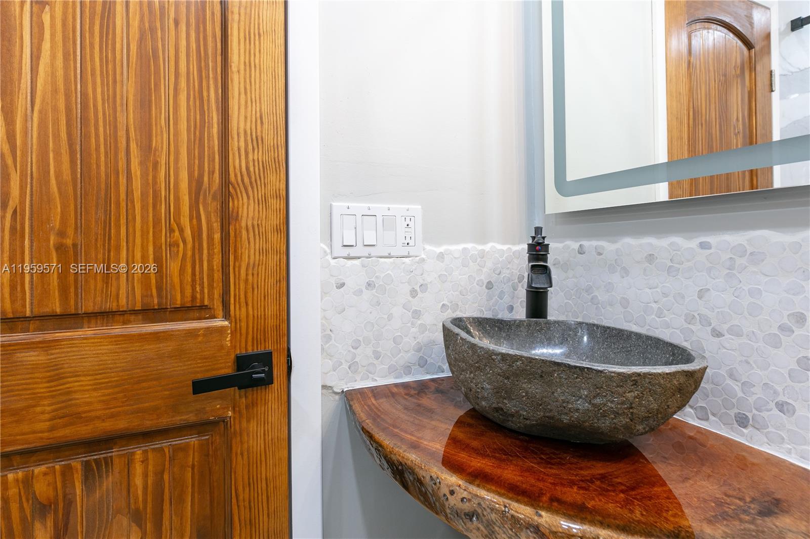 1507 Harding St Hollywood, FL 33020