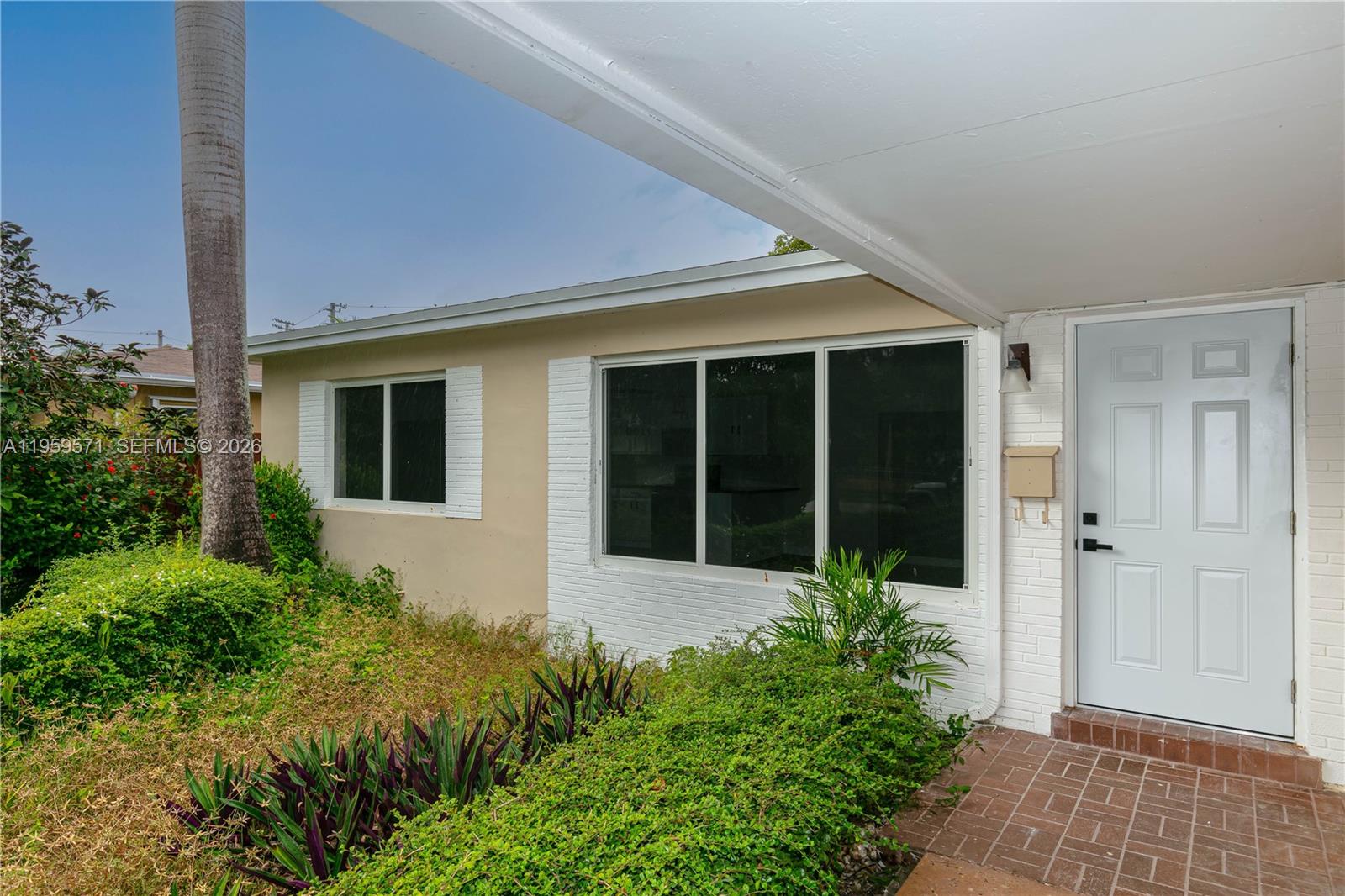 1507 Harding St Hollywood, FL 33020