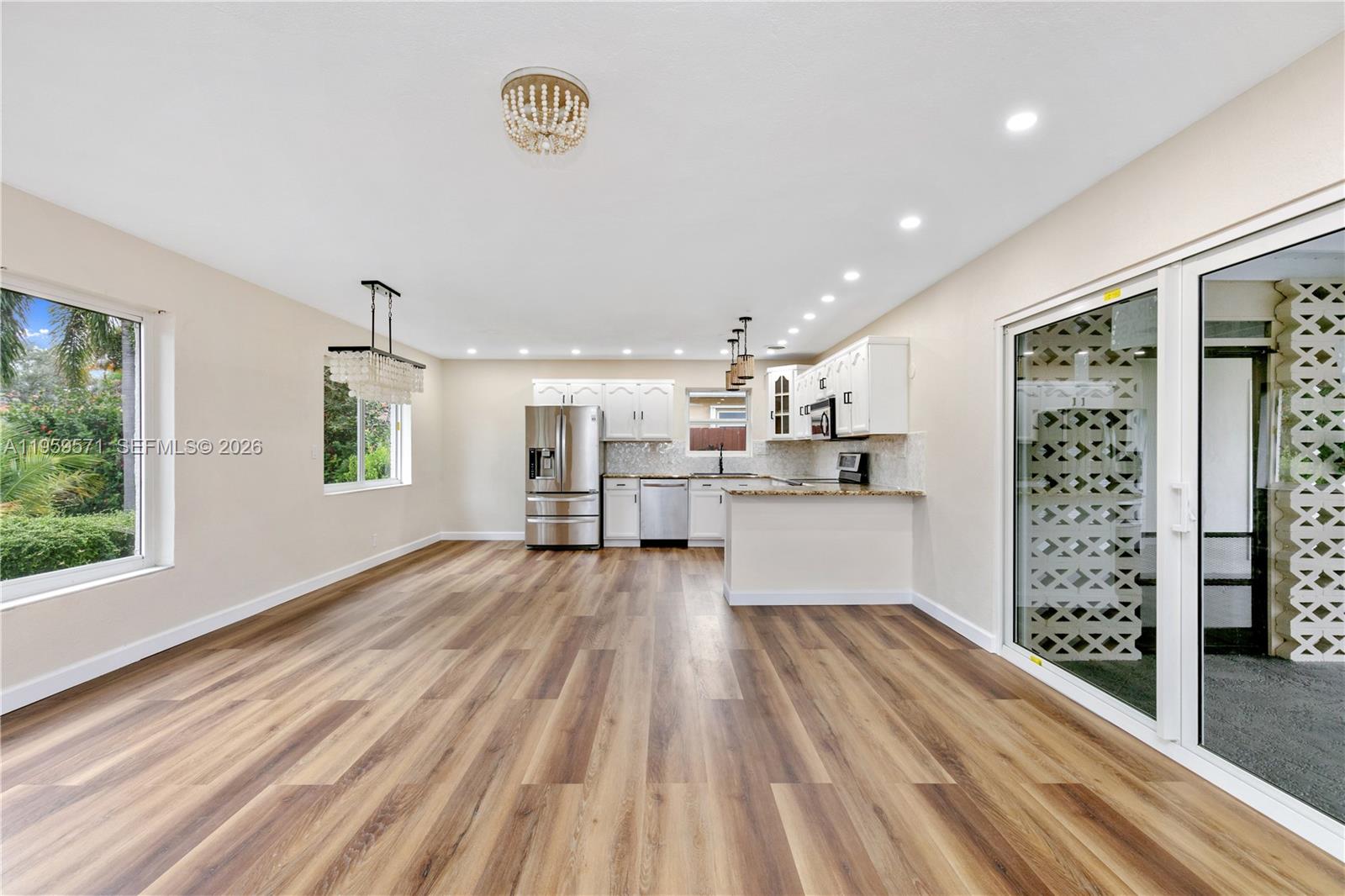 1507 Harding St Hollywood, FL 33020