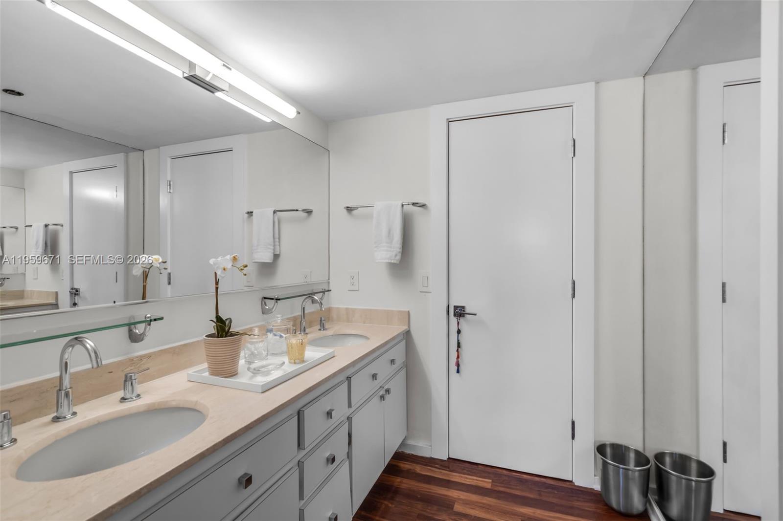 image Emerald Bay at Key Colony24