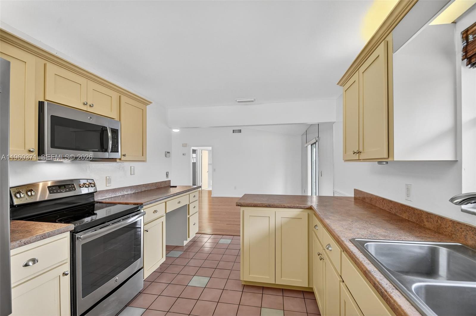 1319 W Jennings St Lantana, FL 33462