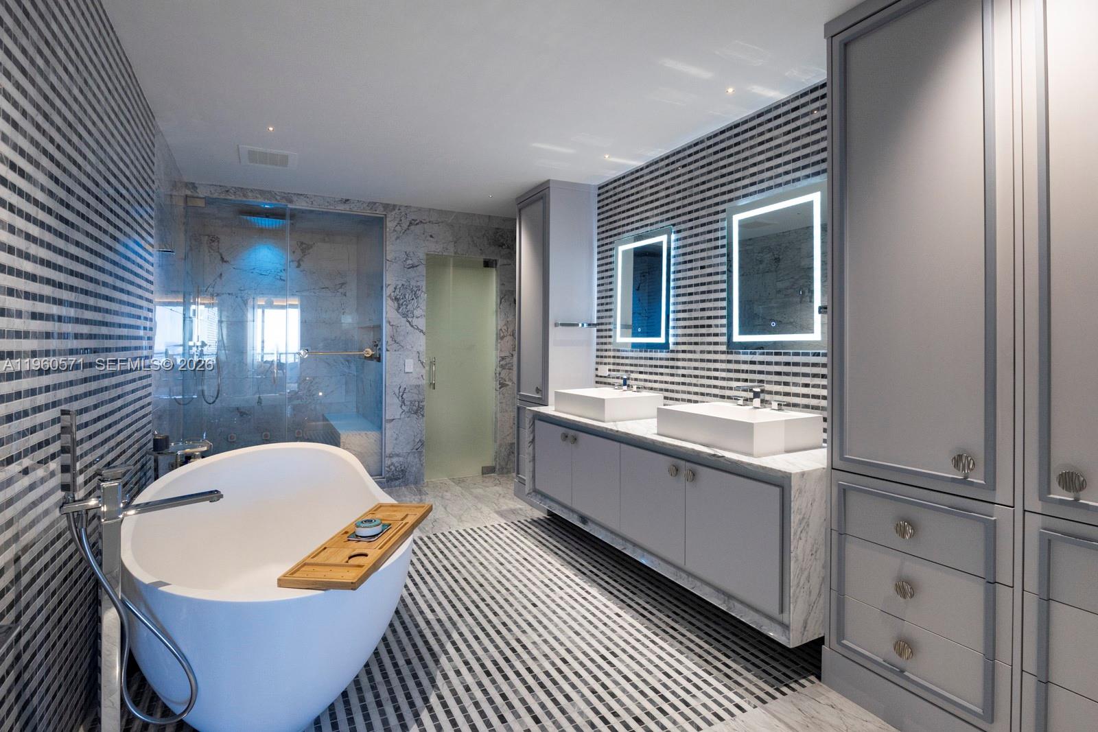 788 NE 23rd St #5302 Miami, FL 33137