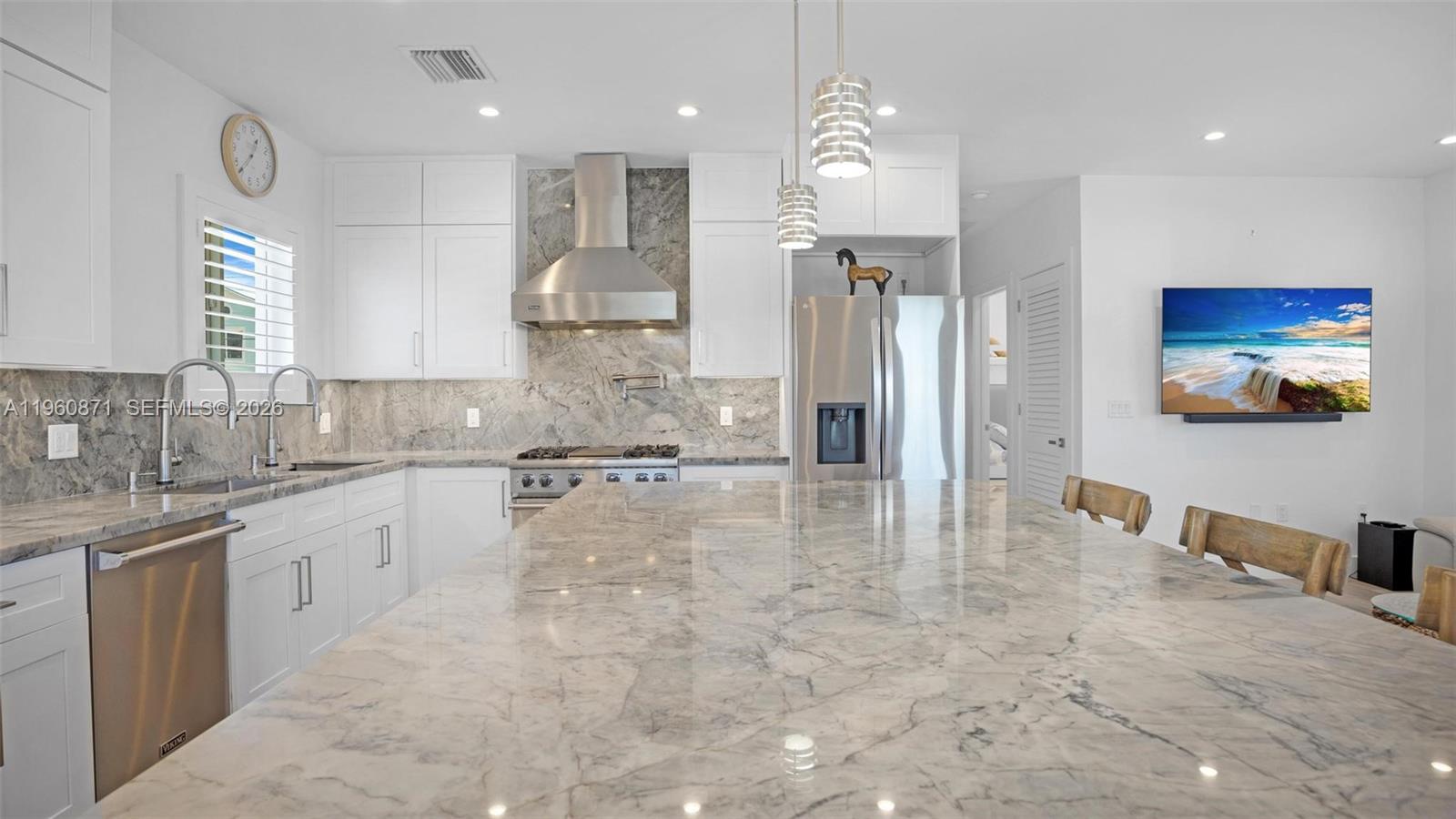 410 Bowie Ln Key Largo, FL 33037