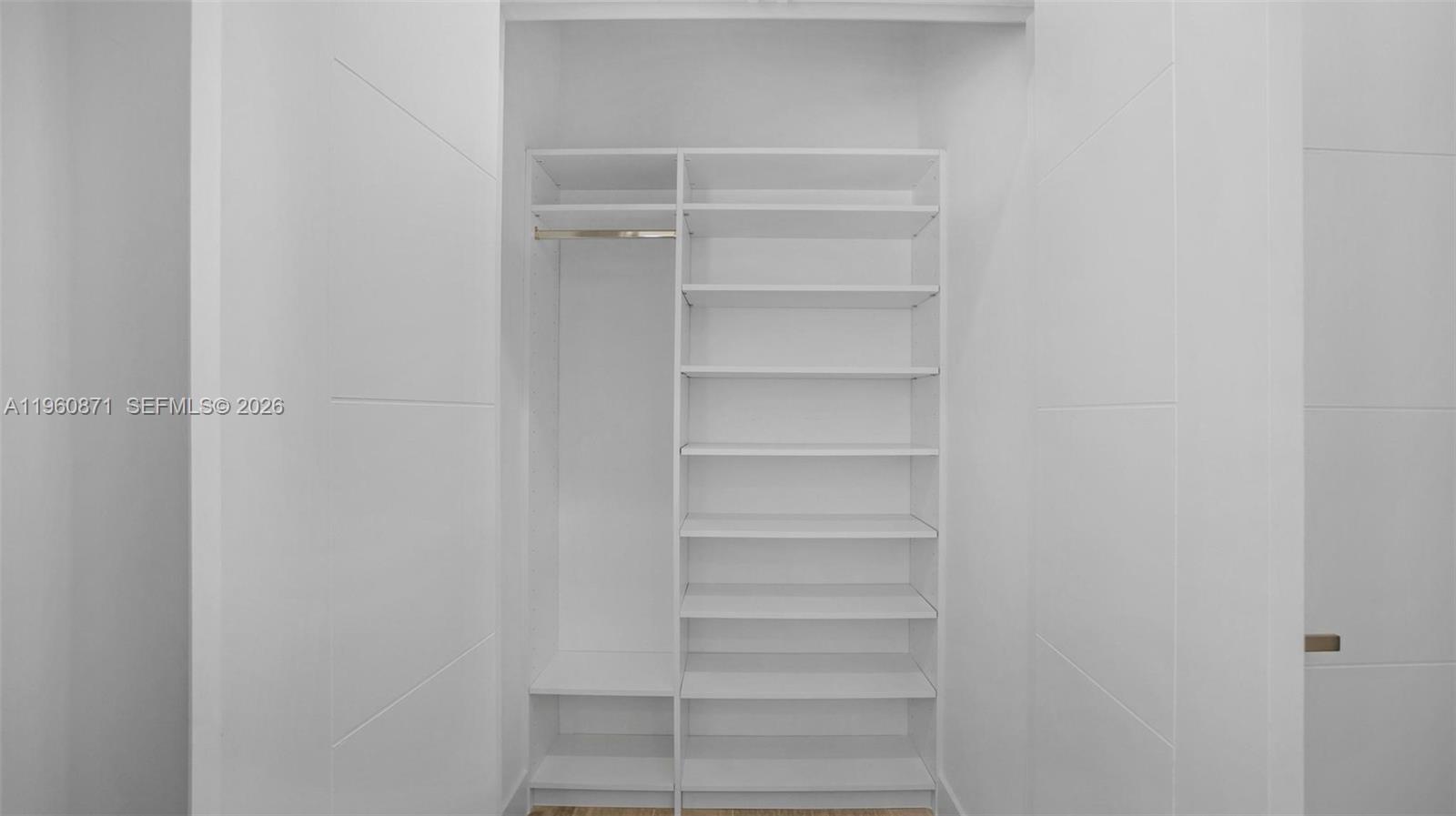 410 Bowie Ln Key Largo, FL 33037