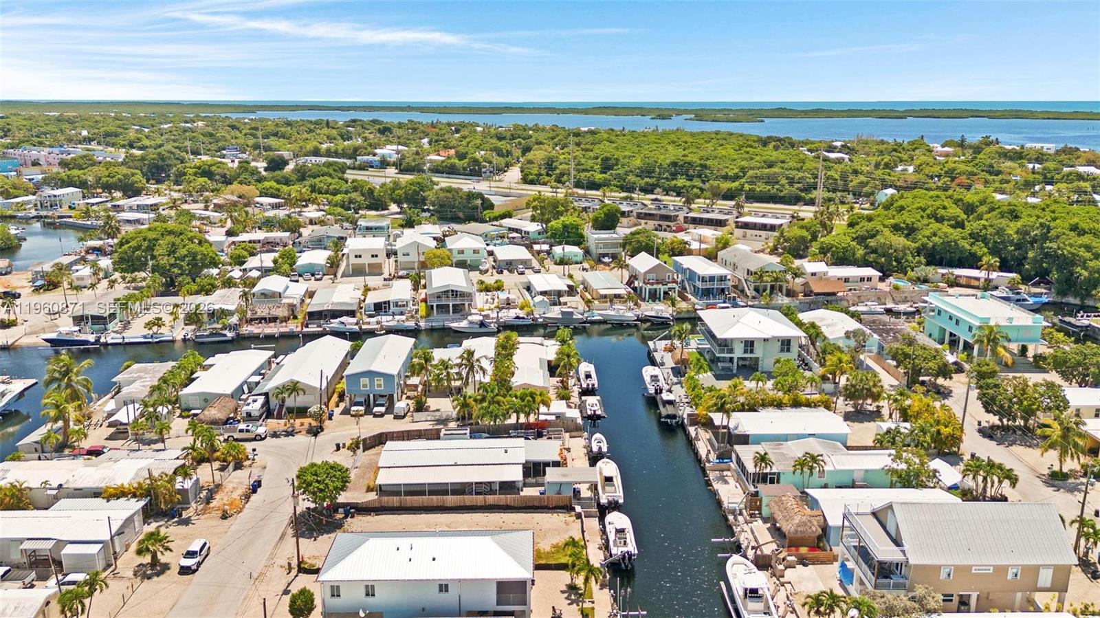 410 Bowie Ln Key Largo, FL 33037