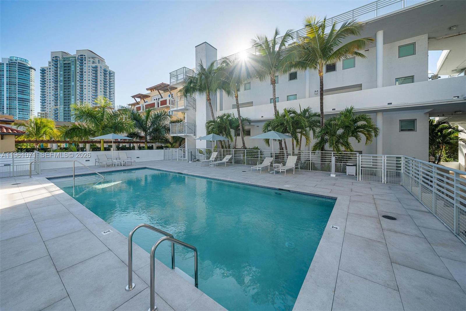 245 Michigan Ave #LP-4 Miami Beach, FL 33139