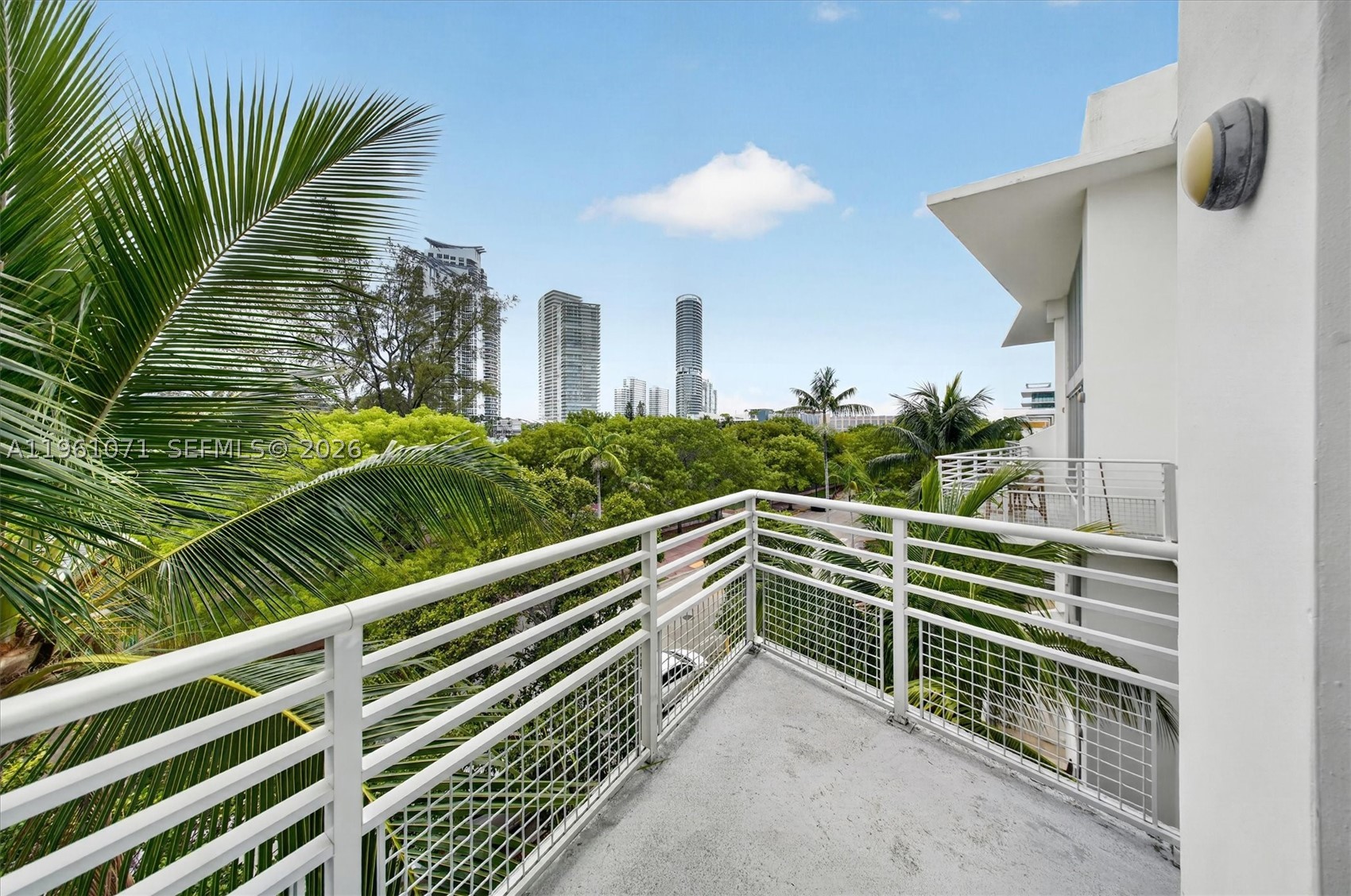 245 Michigan Ave #LP-4 Miami Beach, FL 33139