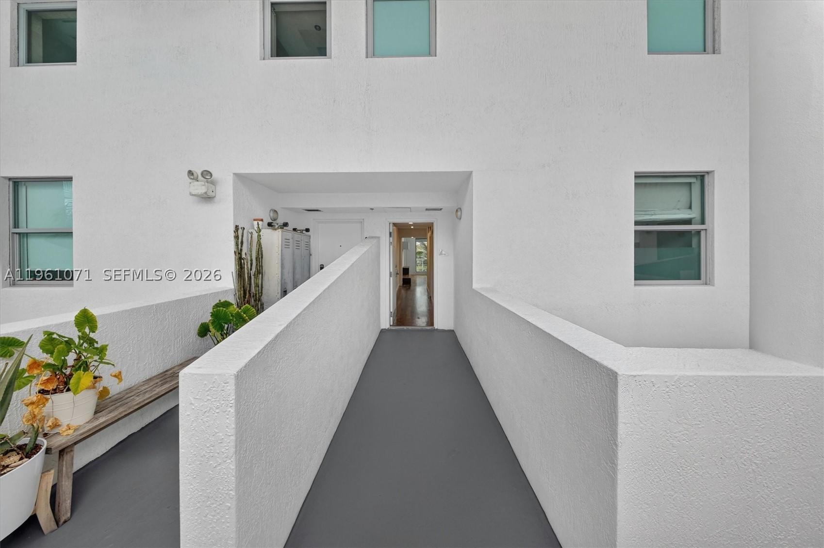 245 Michigan Ave #LP-4 Miami Beach, FL 33139