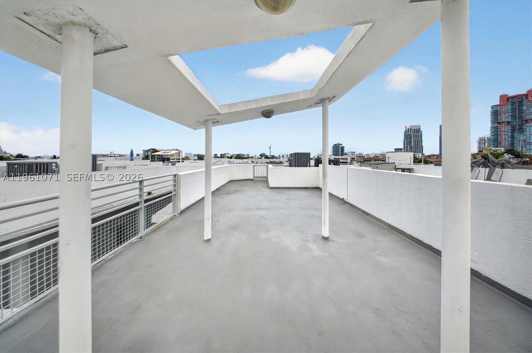 245 Michigan Ave #LP-4 Miami Beach, FL 33139