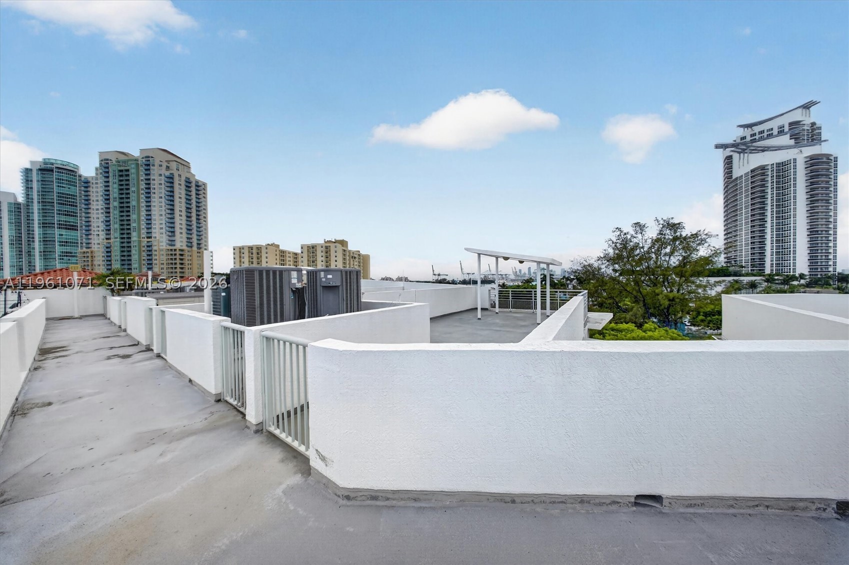 245 Michigan Ave #LP-4 Miami Beach, FL 33139