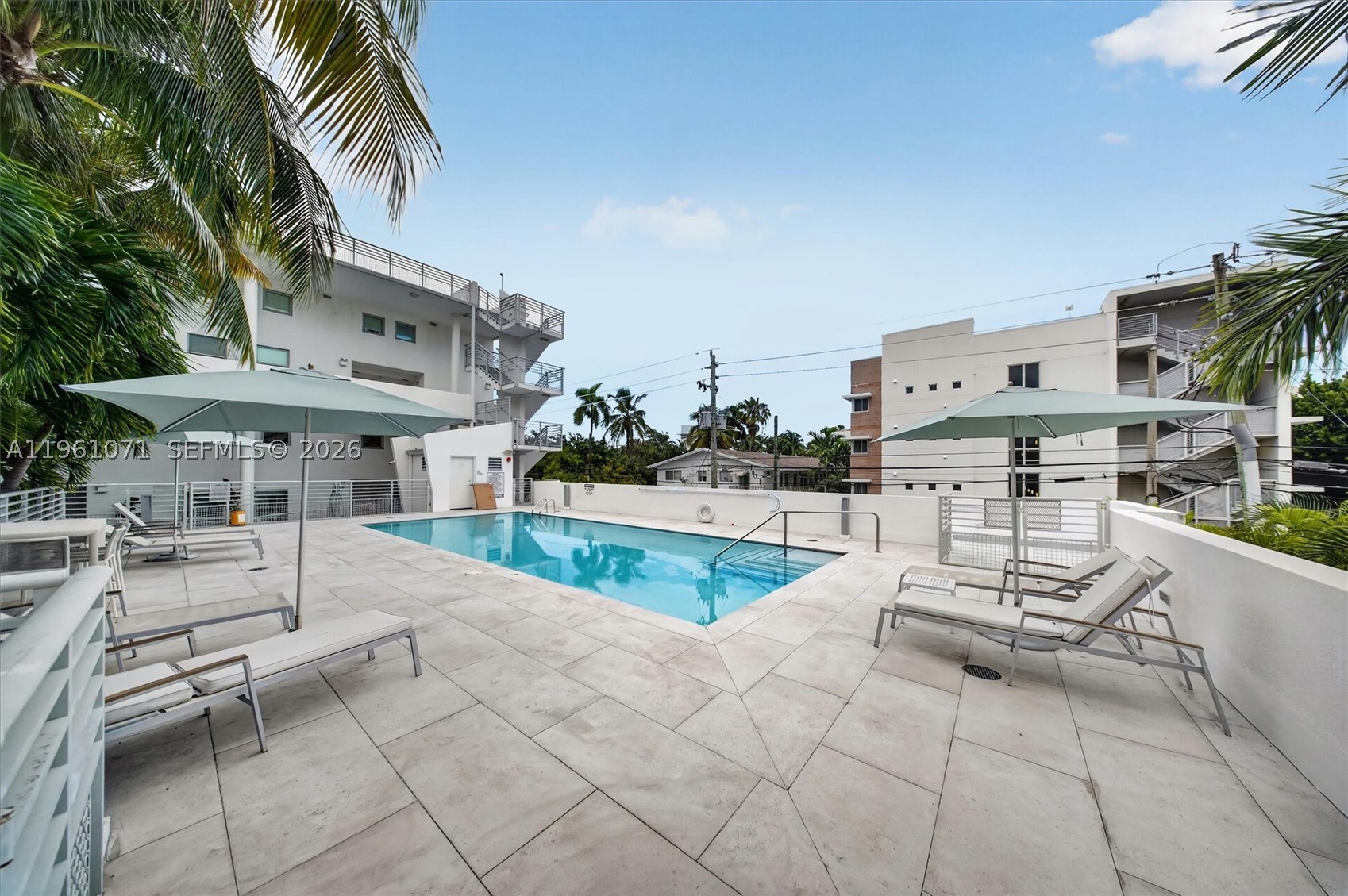 245 Michigan Ave #LP-4 Miami Beach, FL 33139