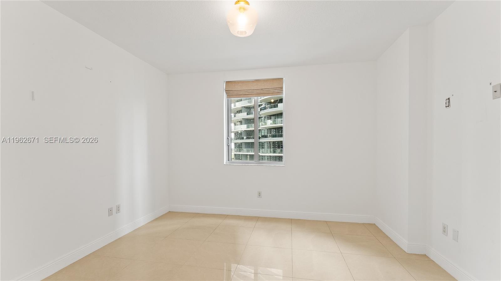 image 1060 Brickell - 105011