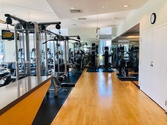 image Axis on Brickell South12