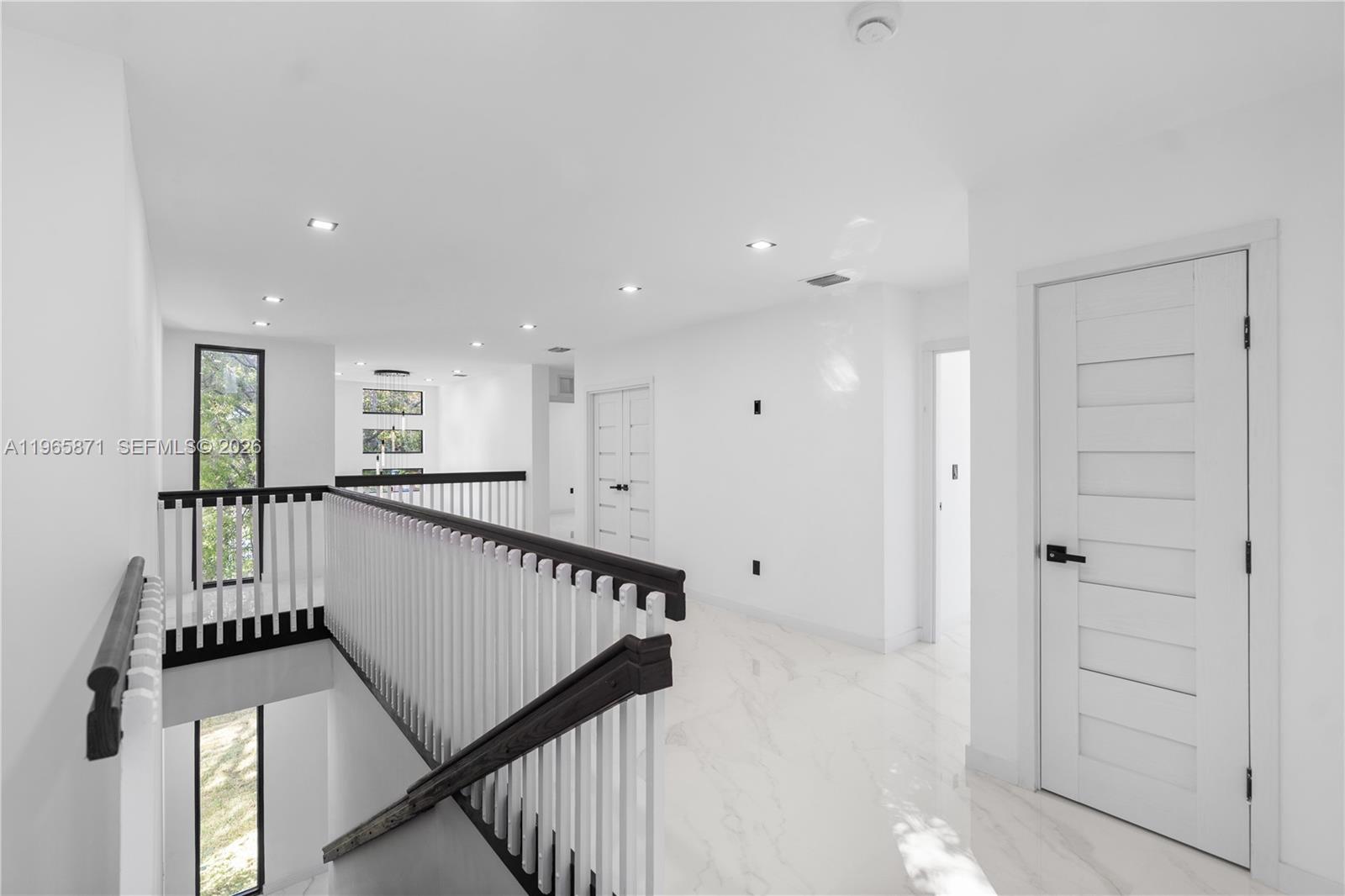 1644 NW 8th Ter Miami, FL 33125