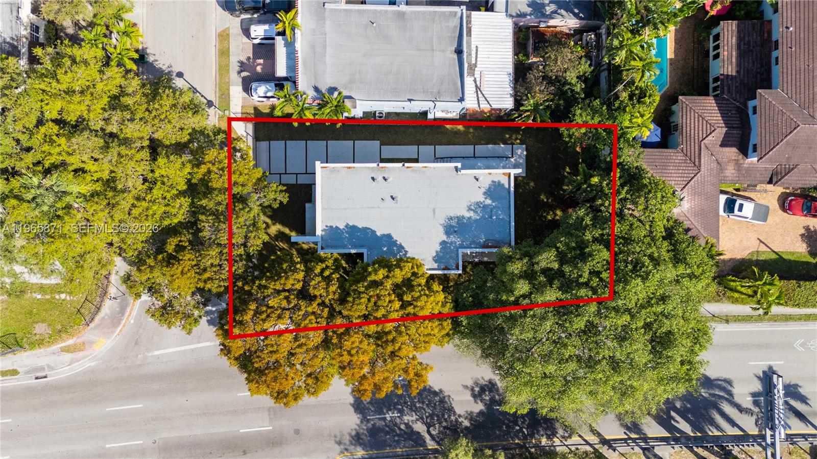 1644 NW 8th Ter Miami, FL 33125