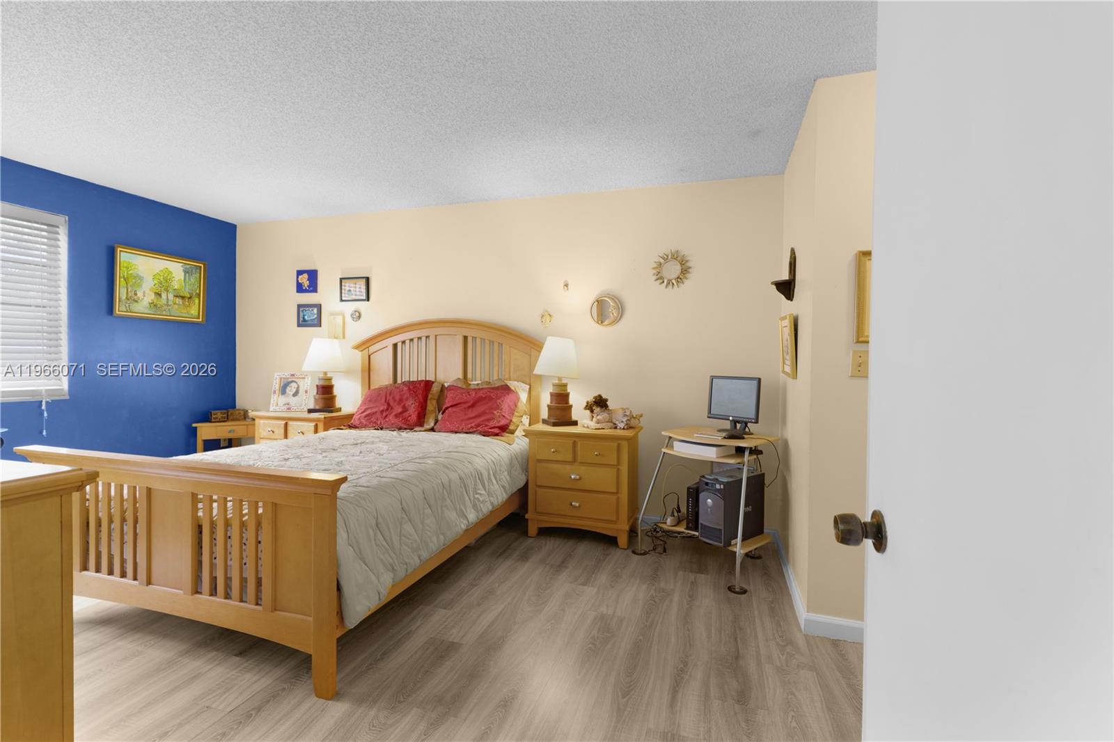 325 NW 72nd Ave #308 Miami, FL 33126