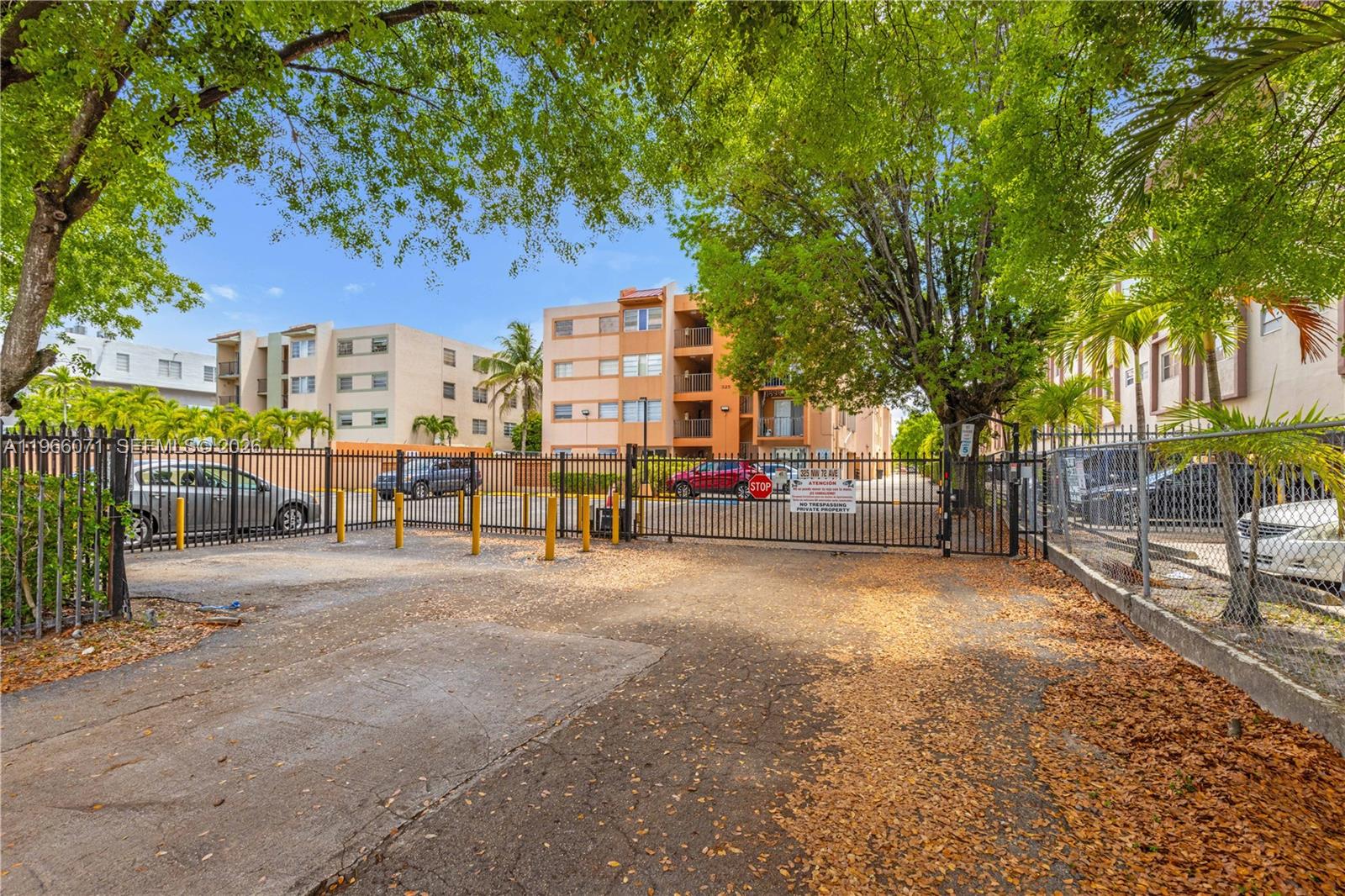 325 NW 72nd Ave #308 Miami, FL 33126