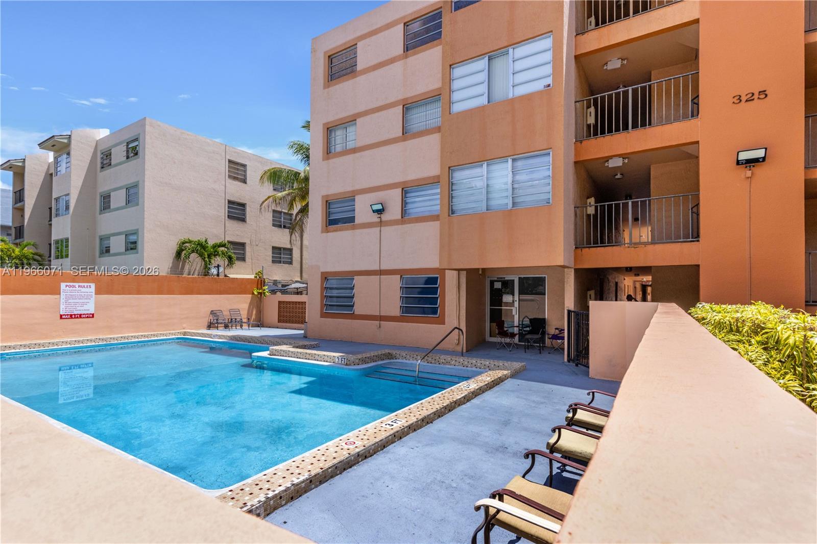 325 NW 72nd Ave #308 Miami, FL 33126