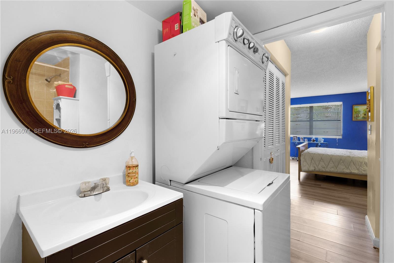 325 NW 72nd Ave #308 Miami, FL 33126