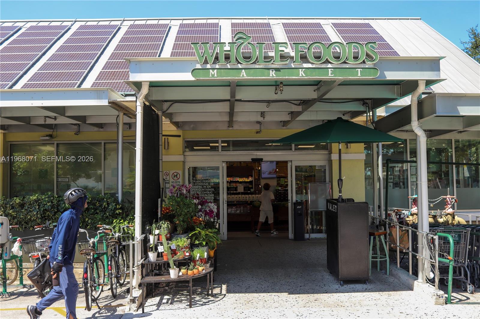 947 Lenox Ave #203 Miami Beach, FL 33139