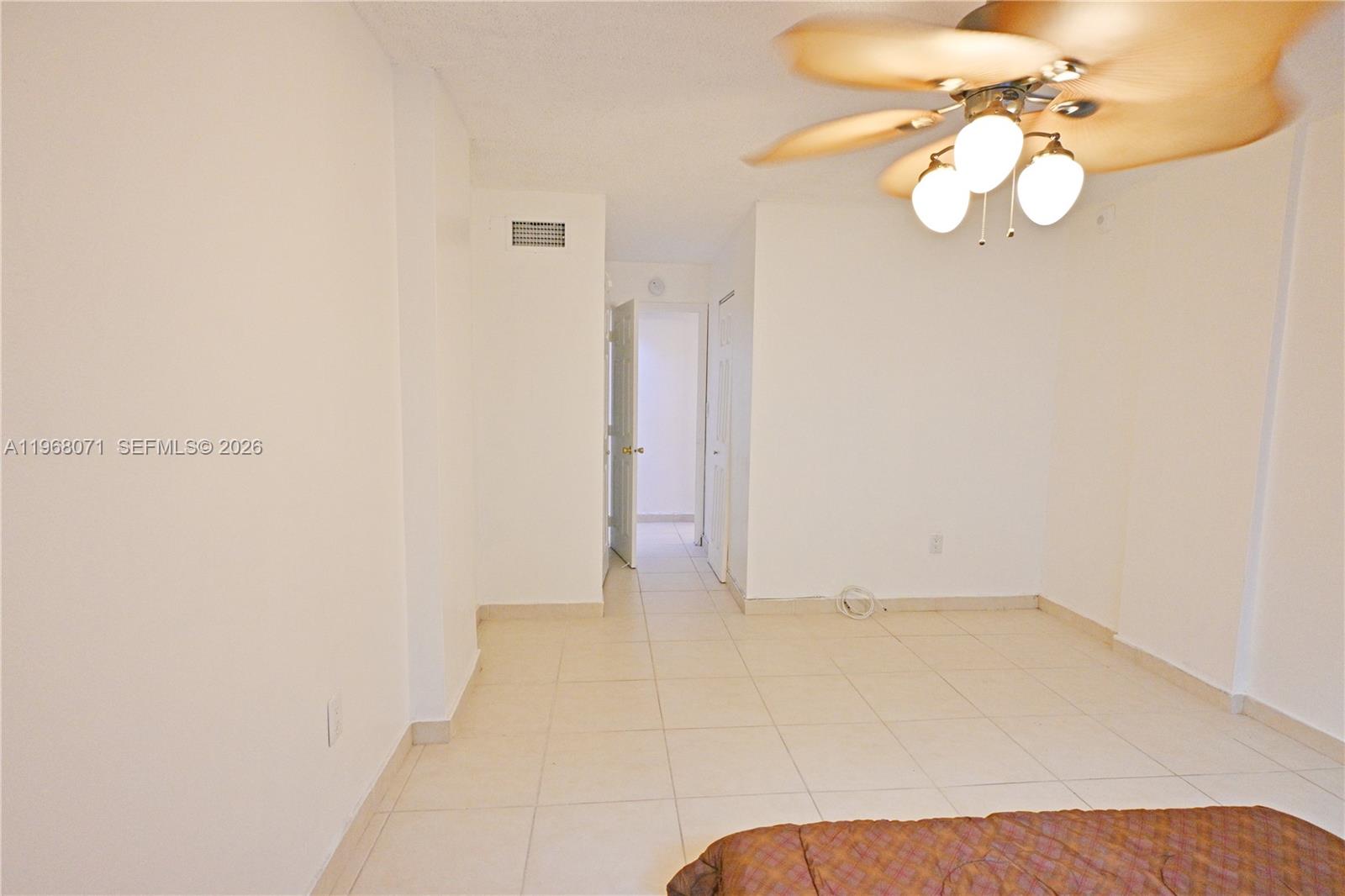 947 Lenox Ave #203 Miami Beach, FL 33139
