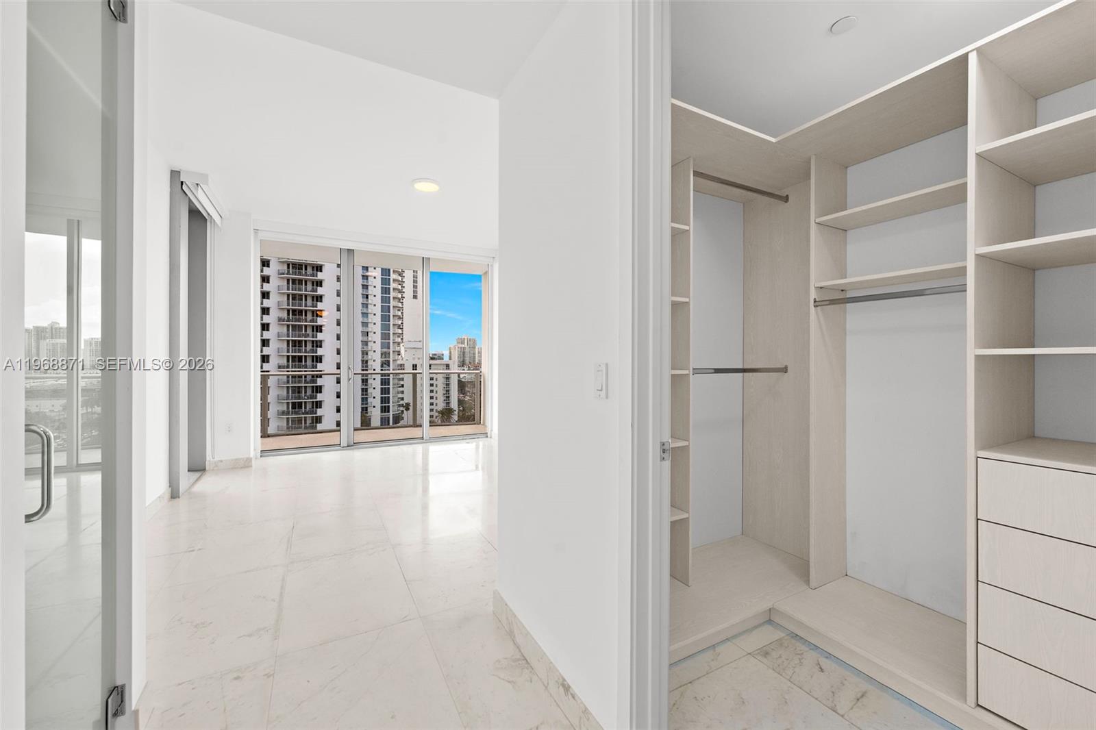 17475 Collins Ave #703 Sunny Isles Beach, FL 33160