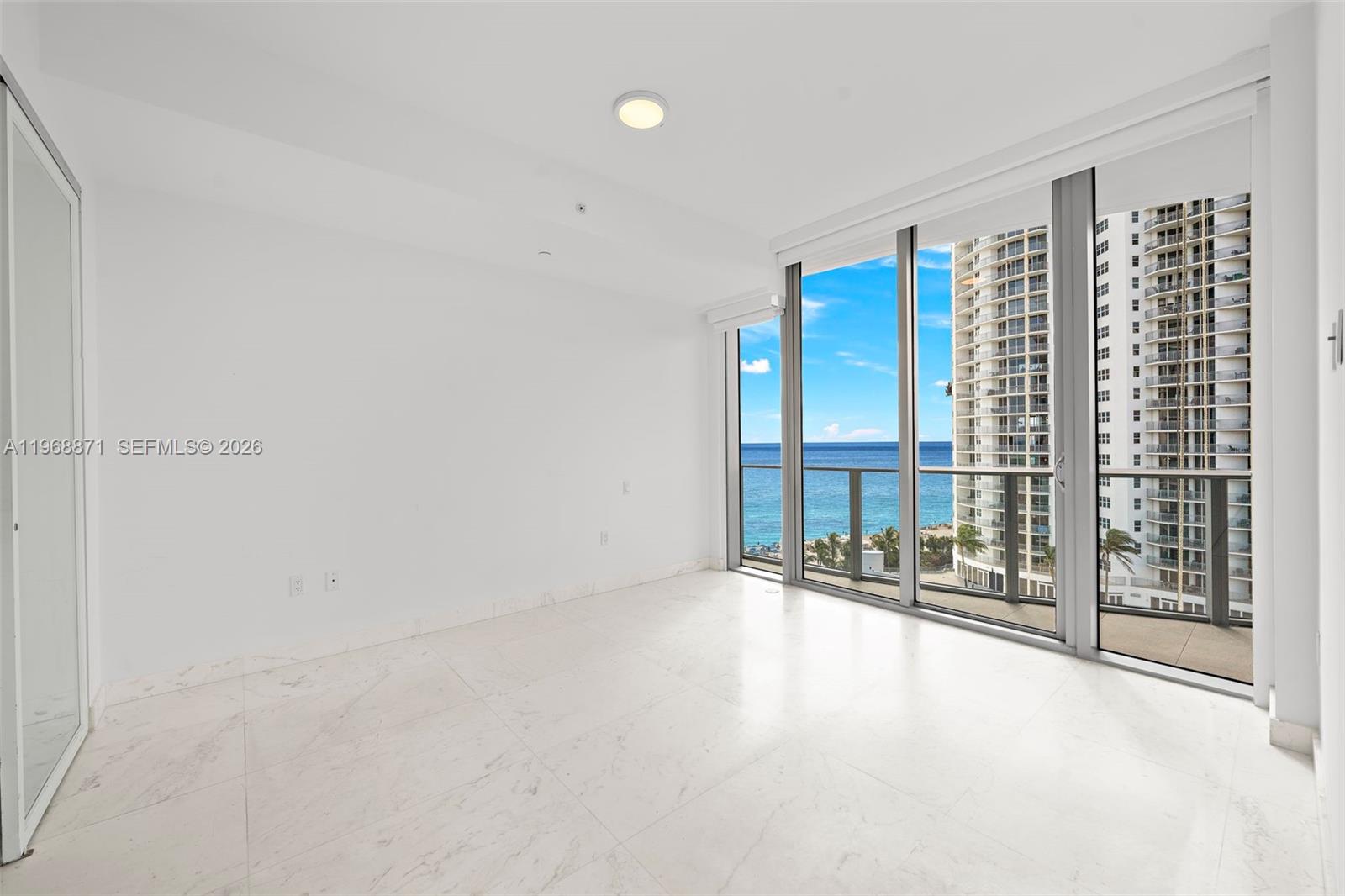 17475 Collins Ave #703 Sunny Isles Beach, FL 33160