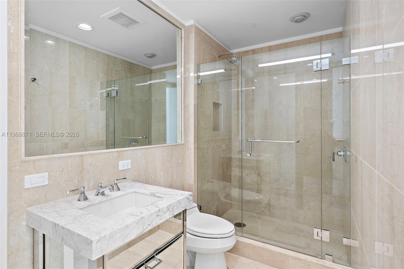 17475 Collins Ave #703 Sunny Isles Beach, FL 33160